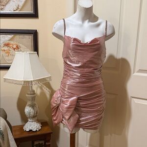 Dolls Kill Sugar Thrillz Midnight Kisses Mini  Pink Ruched Dress. Med. NWT